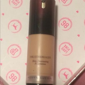 Kevyn Aucoin Foundation